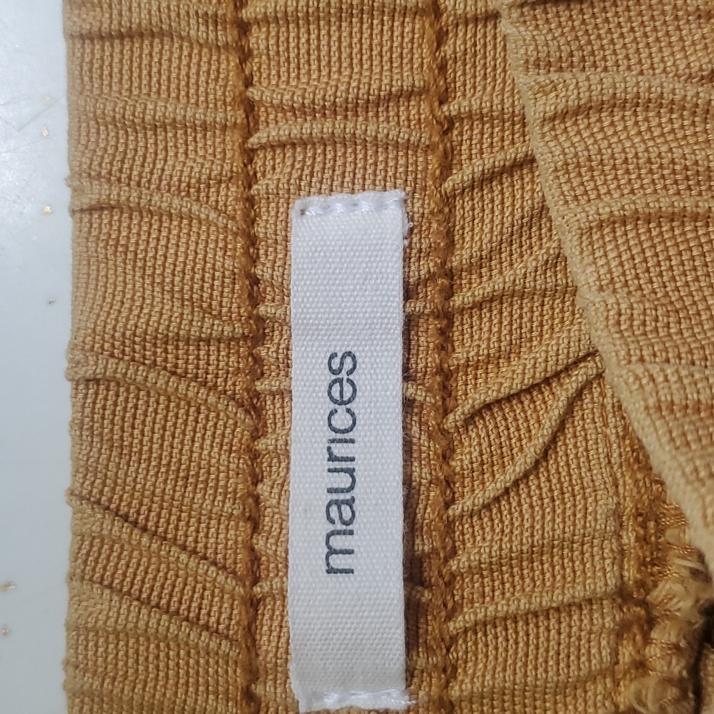 Linen Drawstring Shorts - Picture 5 of 6